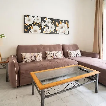 3bd Charming House With Terrace, Fireplace And Bbq San Ġiljan