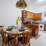 3bd Charming House With Terrace, Fireplace And Bbq 아파트