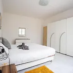 3bd Charming House With Terrace, Fireplace And Bbq Διαμέρισμα Saint Julian's