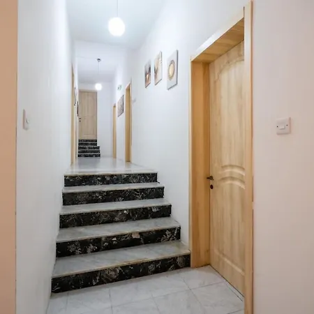 Appartement 3bd Charming House With Terrace, Fireplace And Bbq *