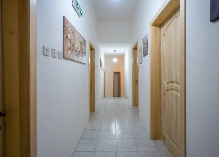 3bd Charming House With Terrace, Fireplace And Bbq *